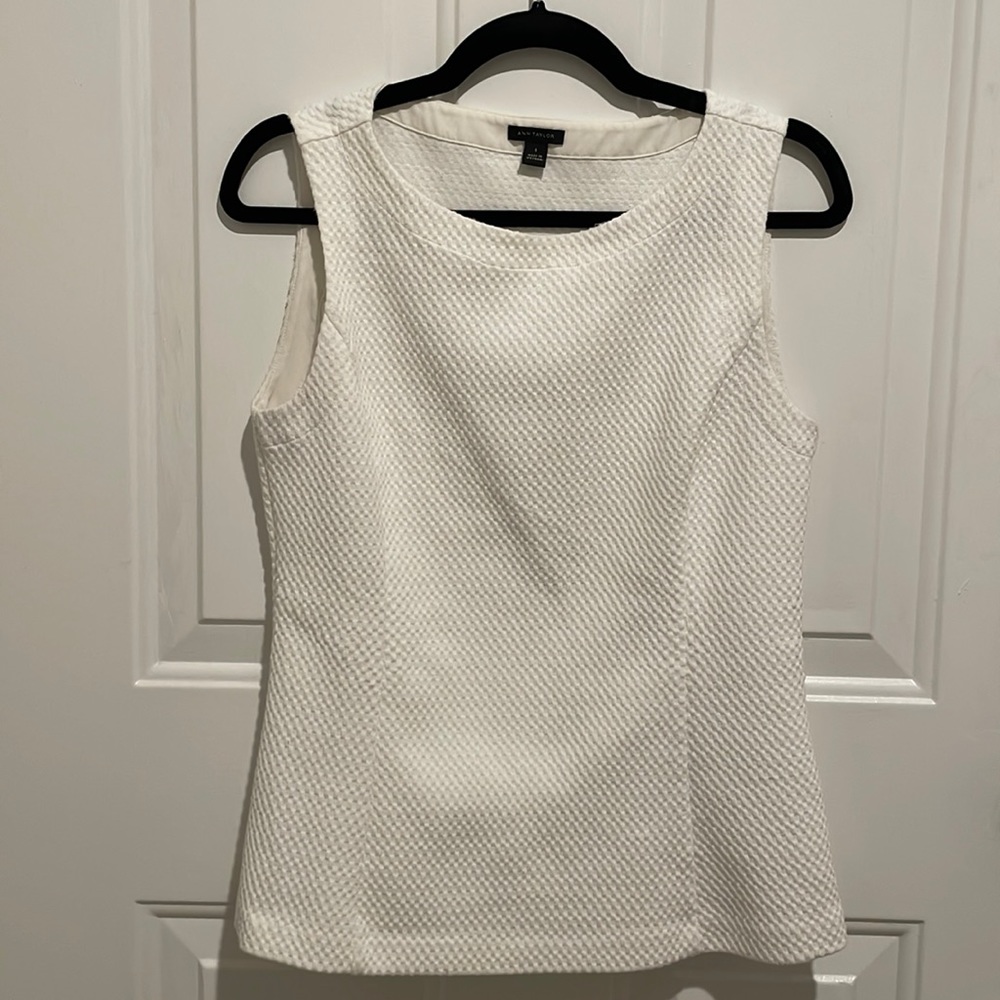 Ann Taylor sleeveless top